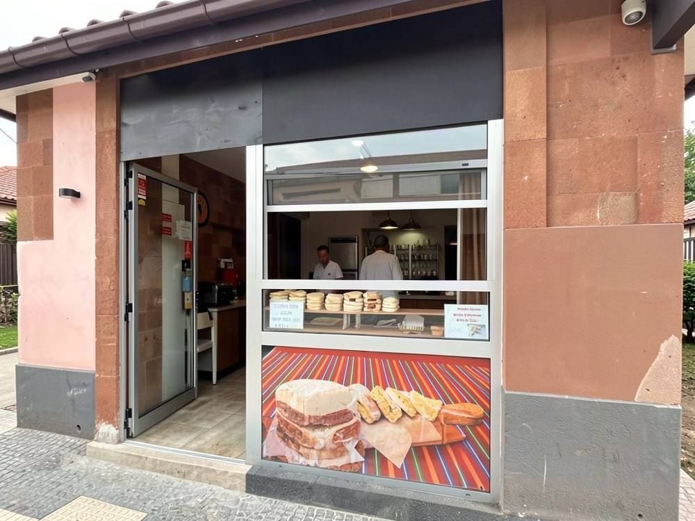 A arte do bolo do caco, Funchal