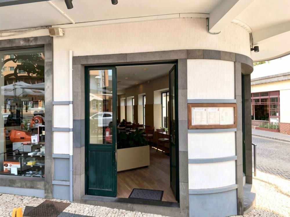 A Cristalina, Funchal