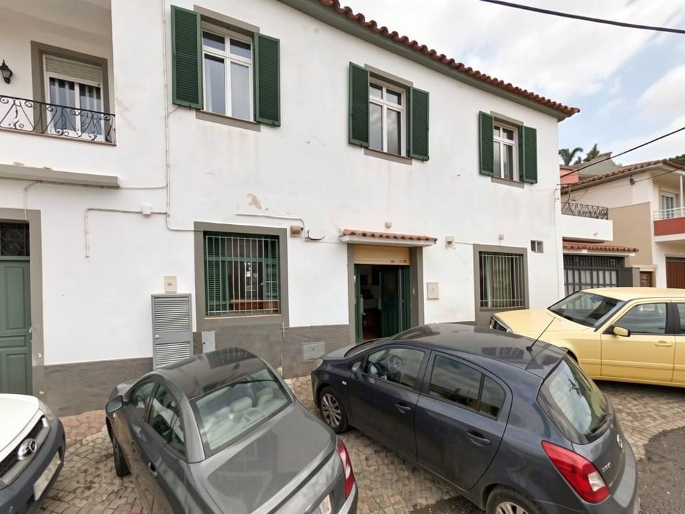 As Singas, Funchal