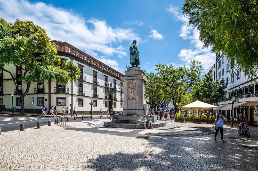 João Gonçalves Zarco statue, Funchal