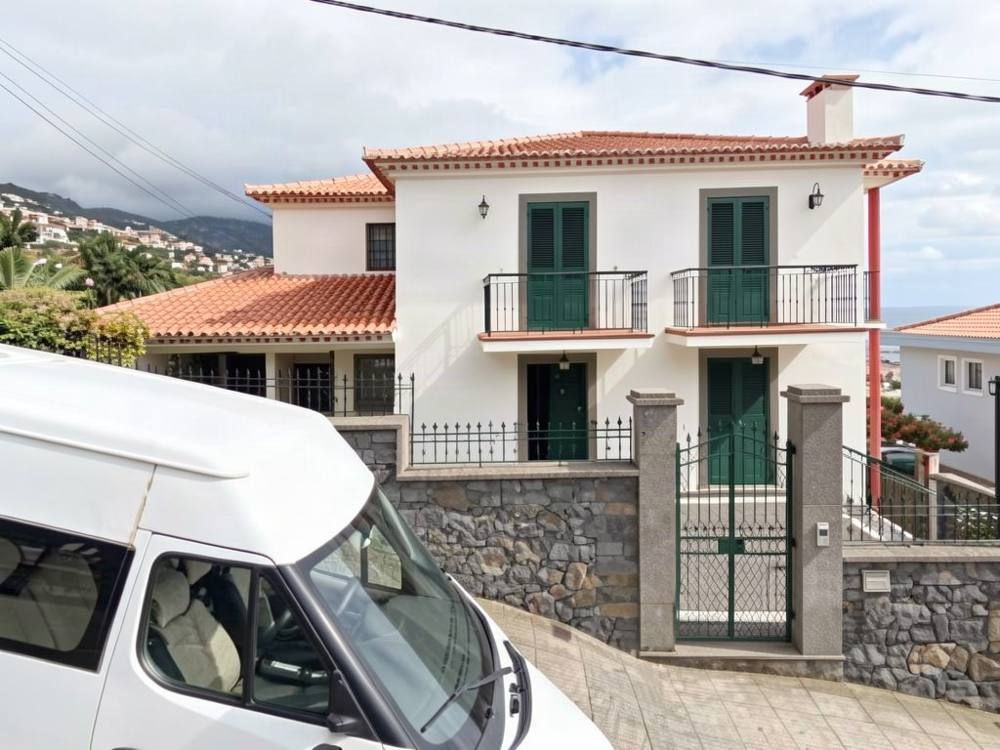 Snack Bar A Bilha - Maria Beatriz Caires Rodrigues, Funchal