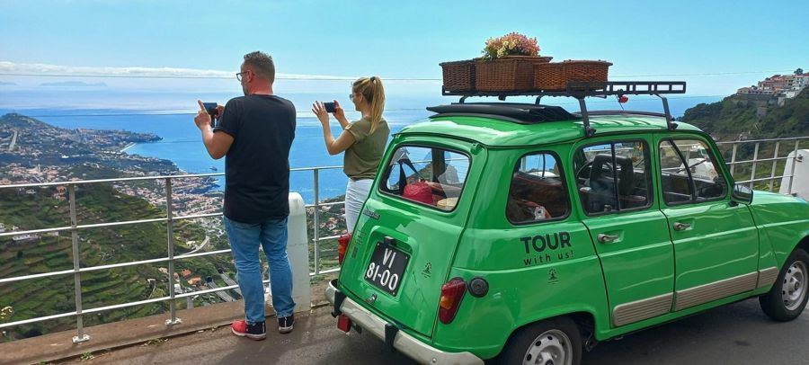 Madeira: "Half Day Tour"/ Cabo Girão Tour with Local Drink!!
