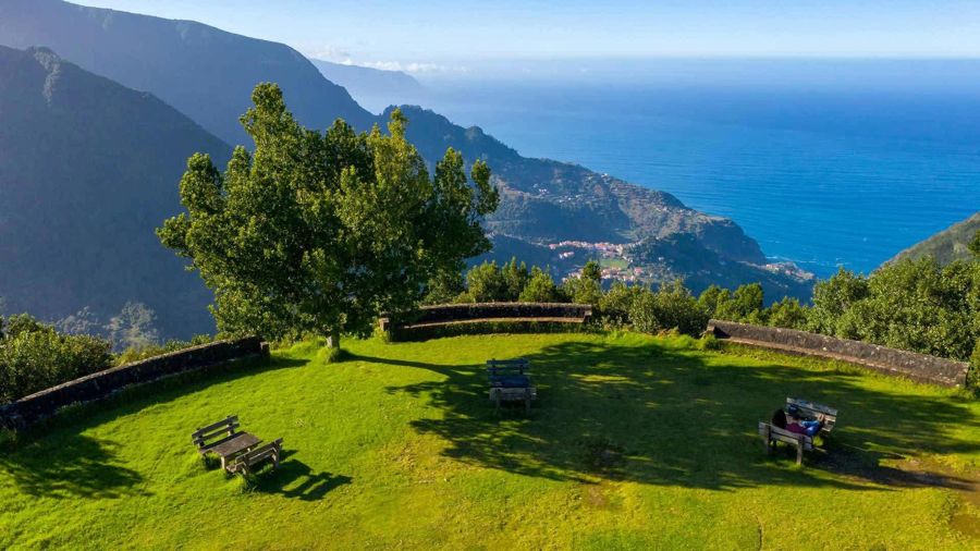 Madeira: North Escape the Crowds on Jeep Safari tour 4x4