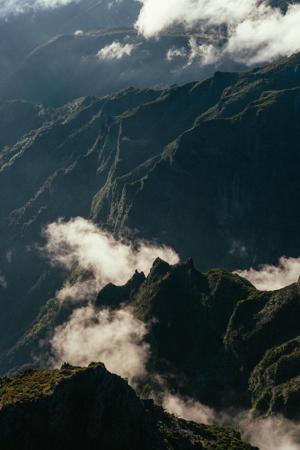Madeira Peaks - From Pico do Arieiro to Pico Ruivo