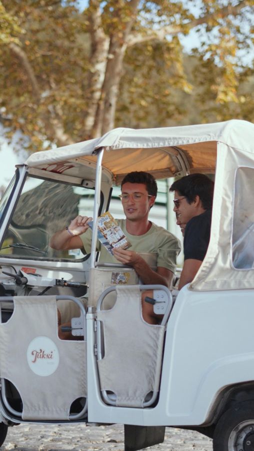 Madeira: Pico do Arieiro Private TukTuk Tour