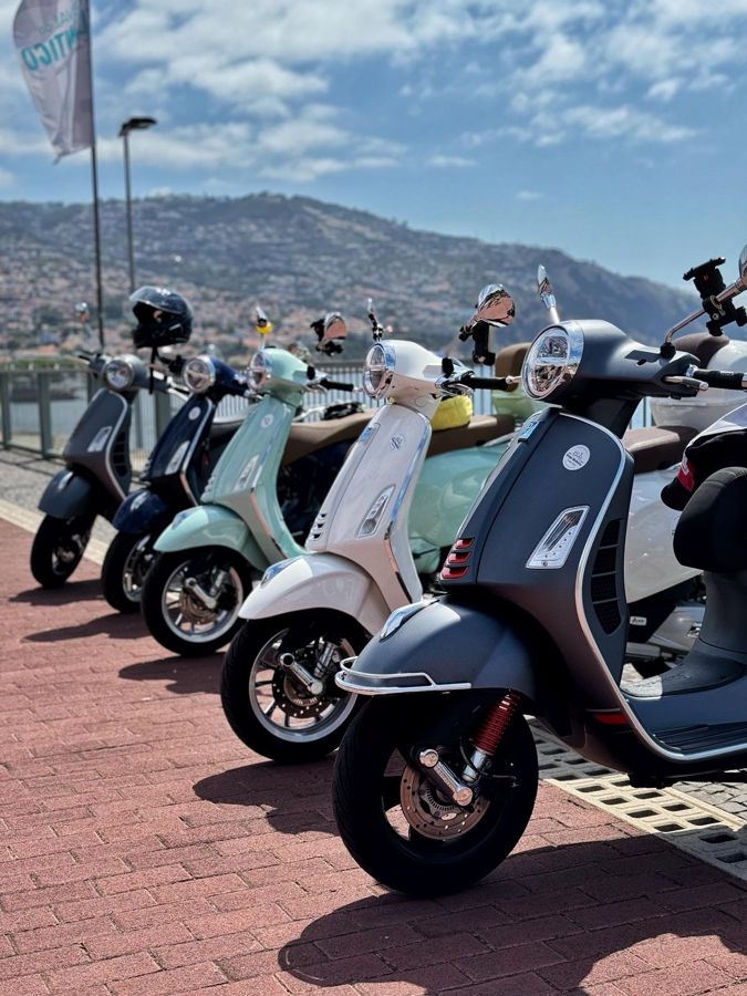 Madeira: Vespa Primavera 125cc 24-Hour Rental