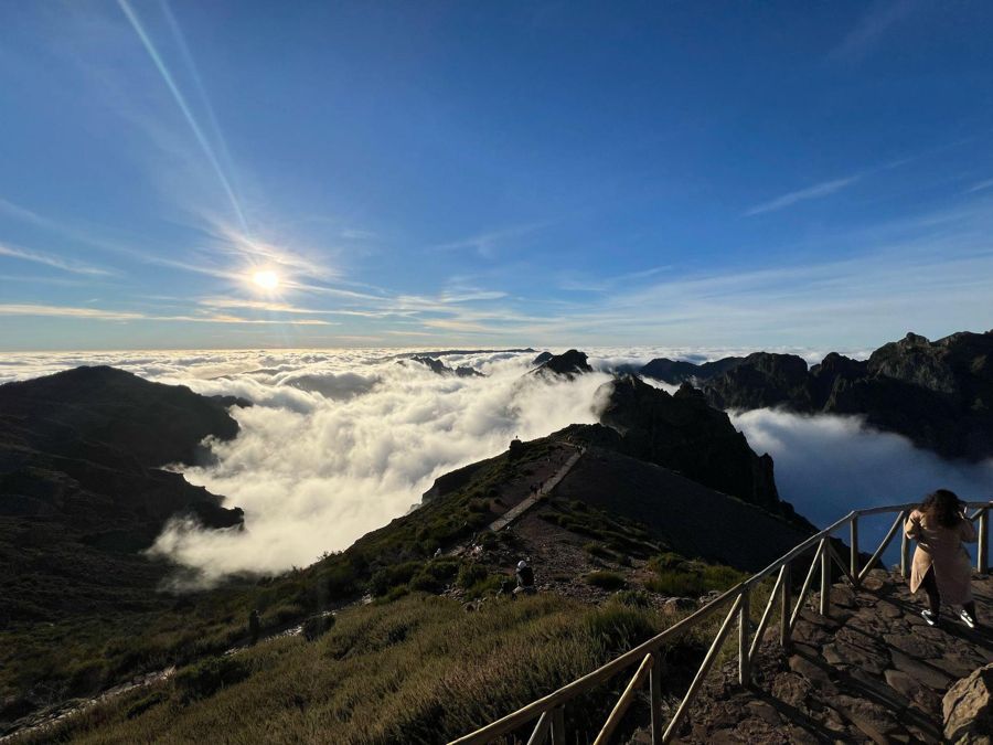Pico do Areeiro to Ponta São Lourenço: East 4x4 Expedition